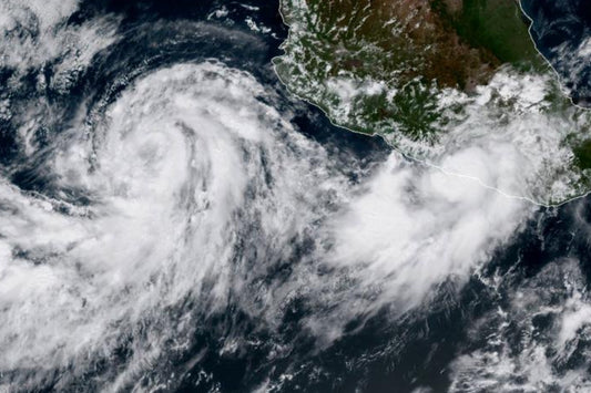 México: el Centro Nacional de Huracanes de EEUU eleva el huracán Norma a "categoría 4 ».
