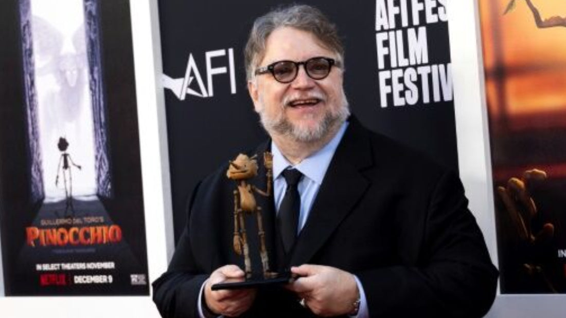Guillermo del Toro explora el tema del fascismo en su oscura versión del cuento de Pinocho.
