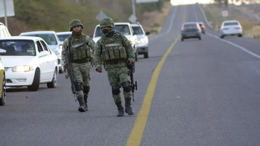 Cuatro soldados acusados de matar a tiros a cinco jóvenes en un coche