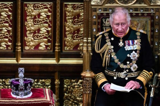 El rey Carlos quiere una ceremonia de coronación más pequeña y más barata que la de su madre.